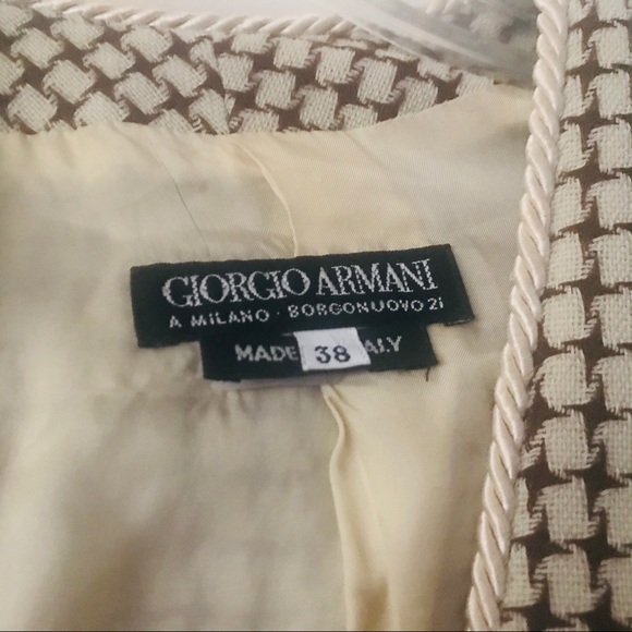 Armani Jacket Lined Size 4 made in Italy 1 Owner - Picture 14 of 16